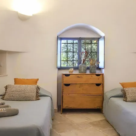 Nyaraló Trulli & Dimore - Trulli Li Serre Cisternino